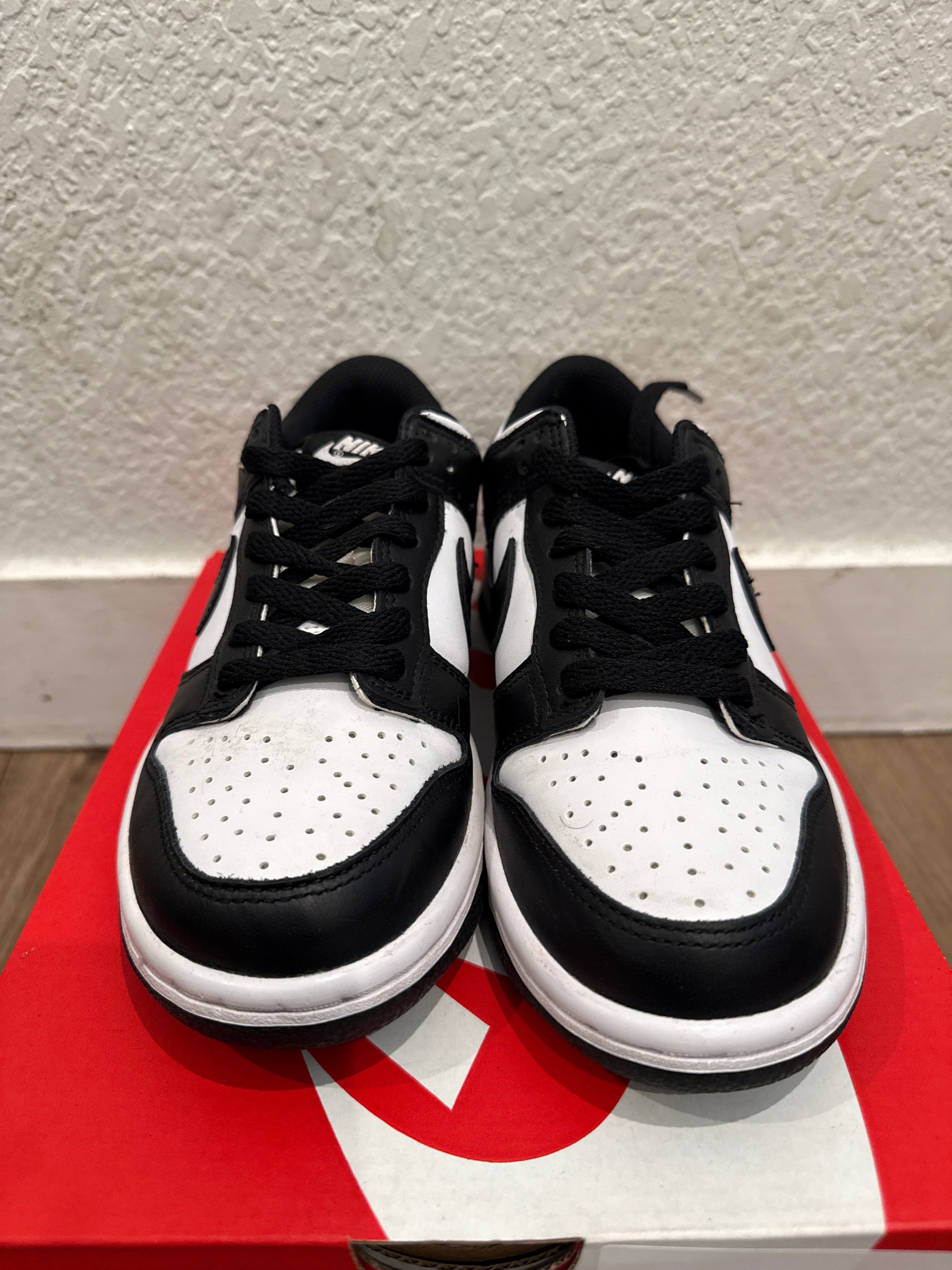 Nike Dunk Low Retro