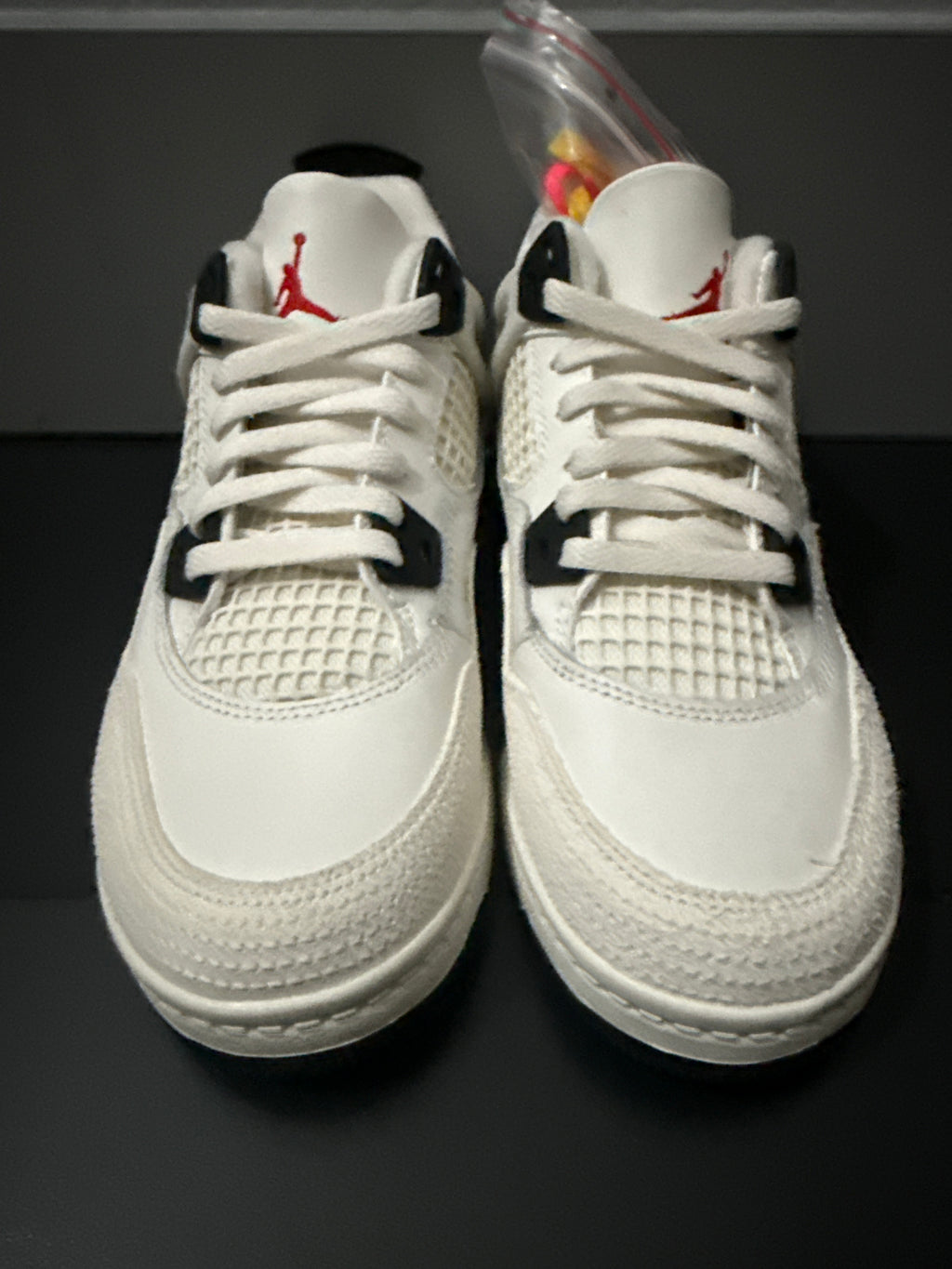 Jordan 4 Retro