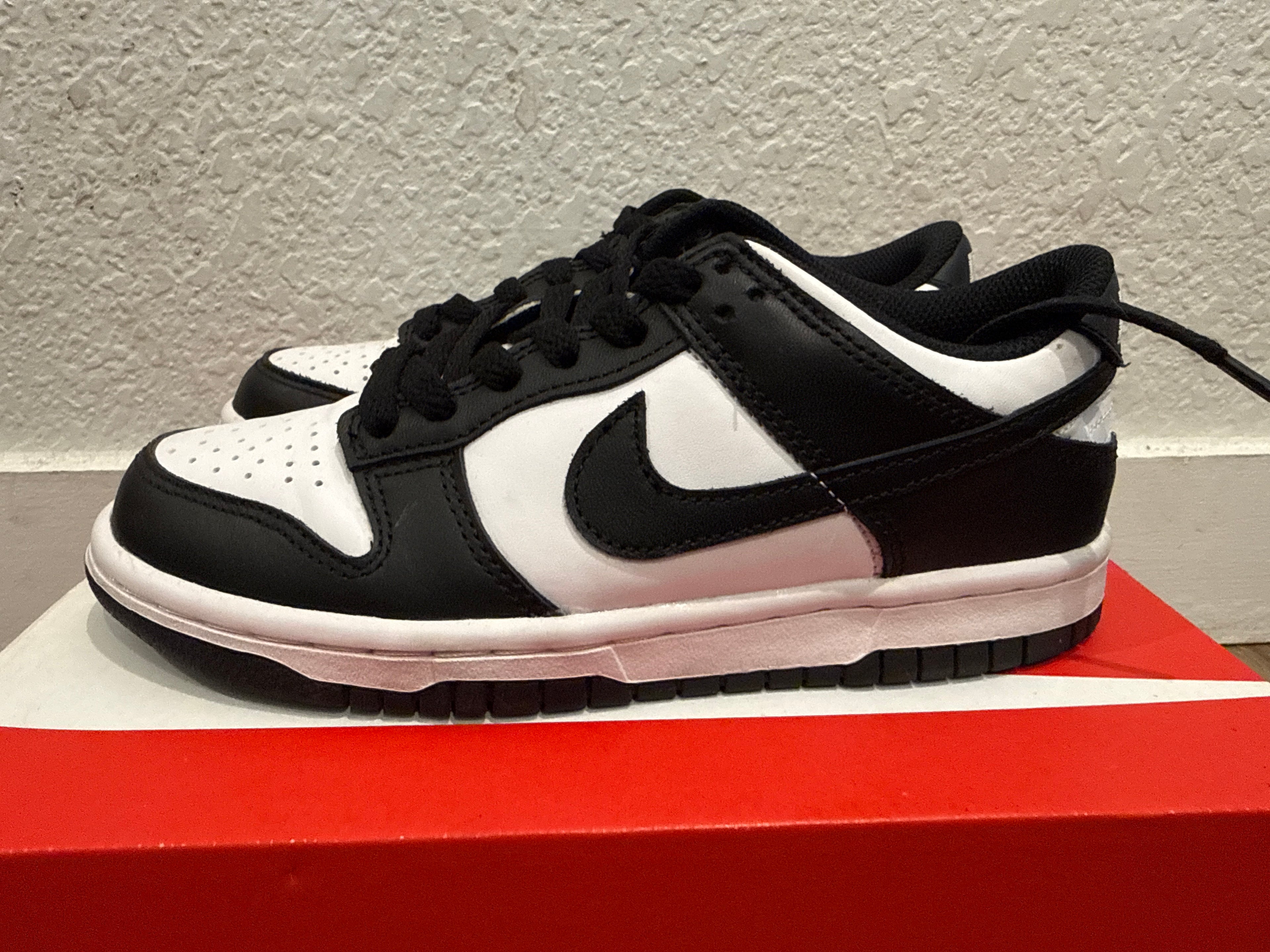 Nike Dunk Low Retro