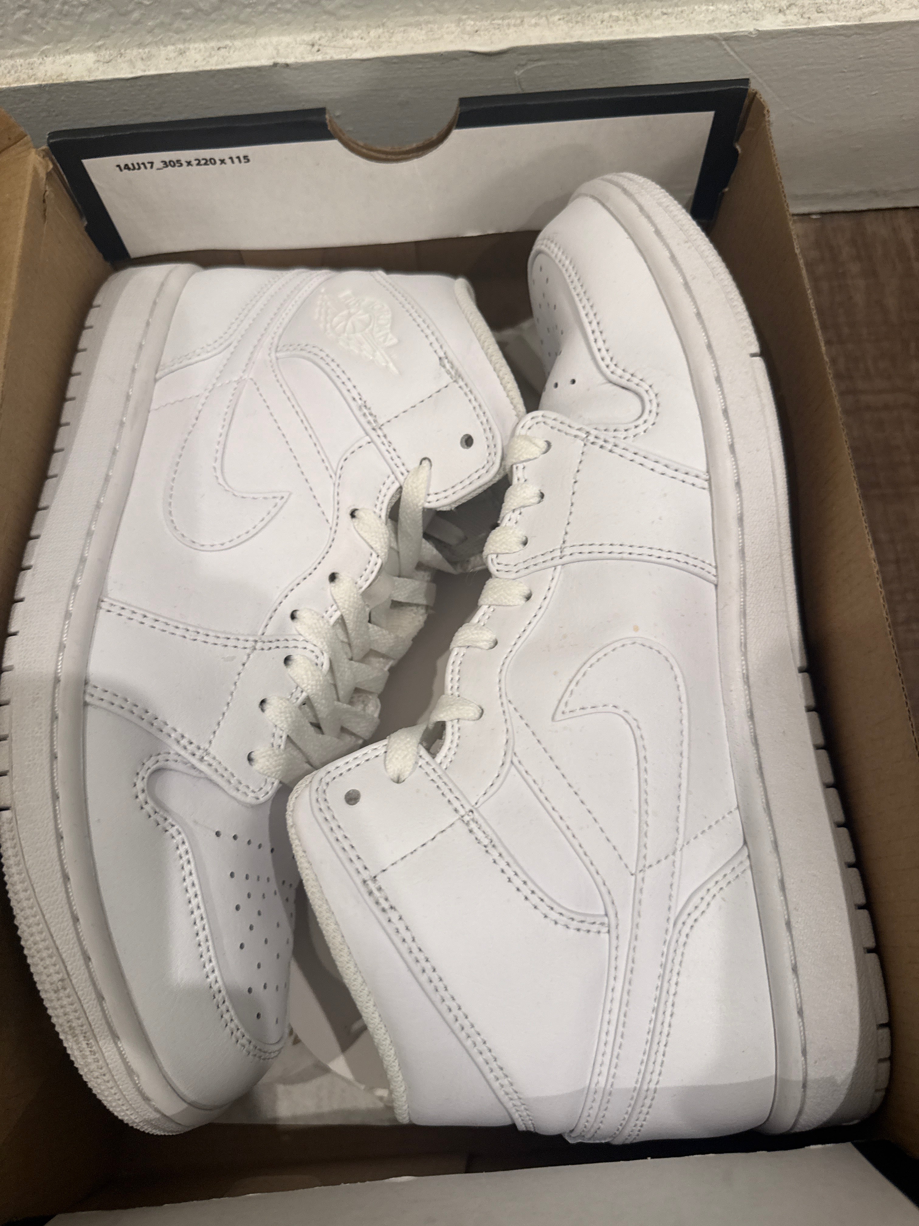Jordan 1 Mid
