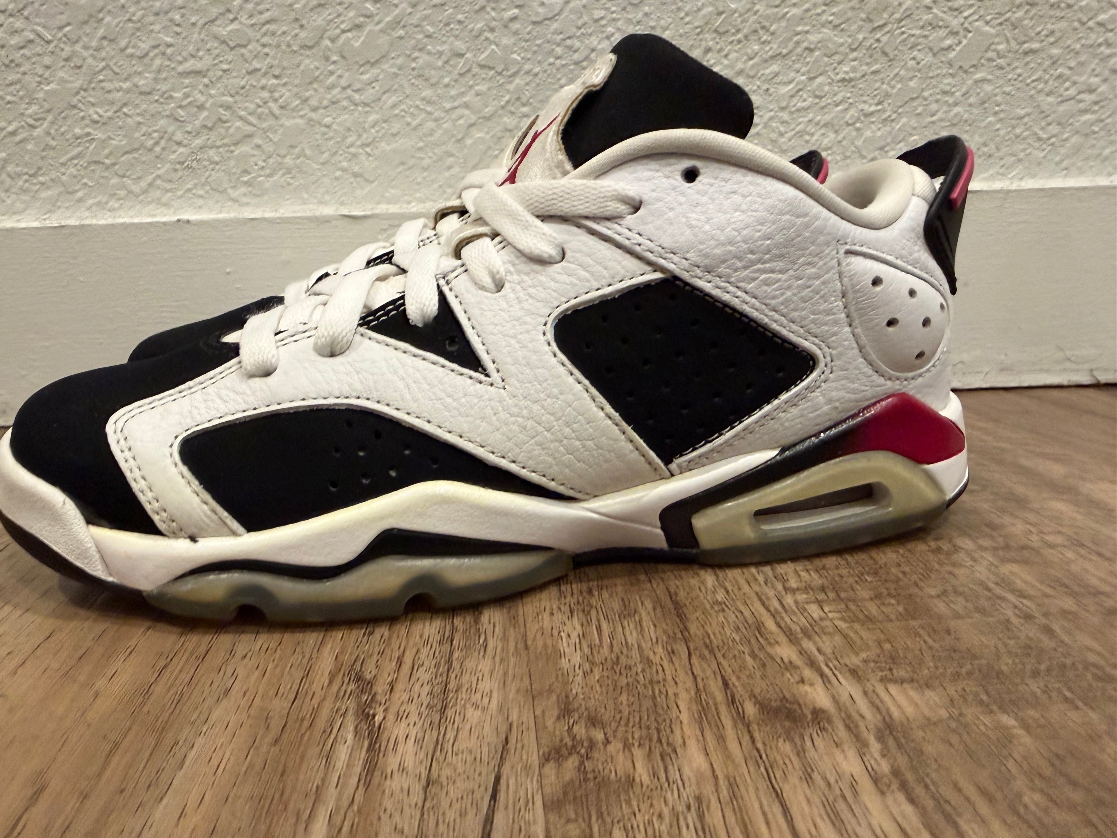 Jordan 6 Low (No Box)