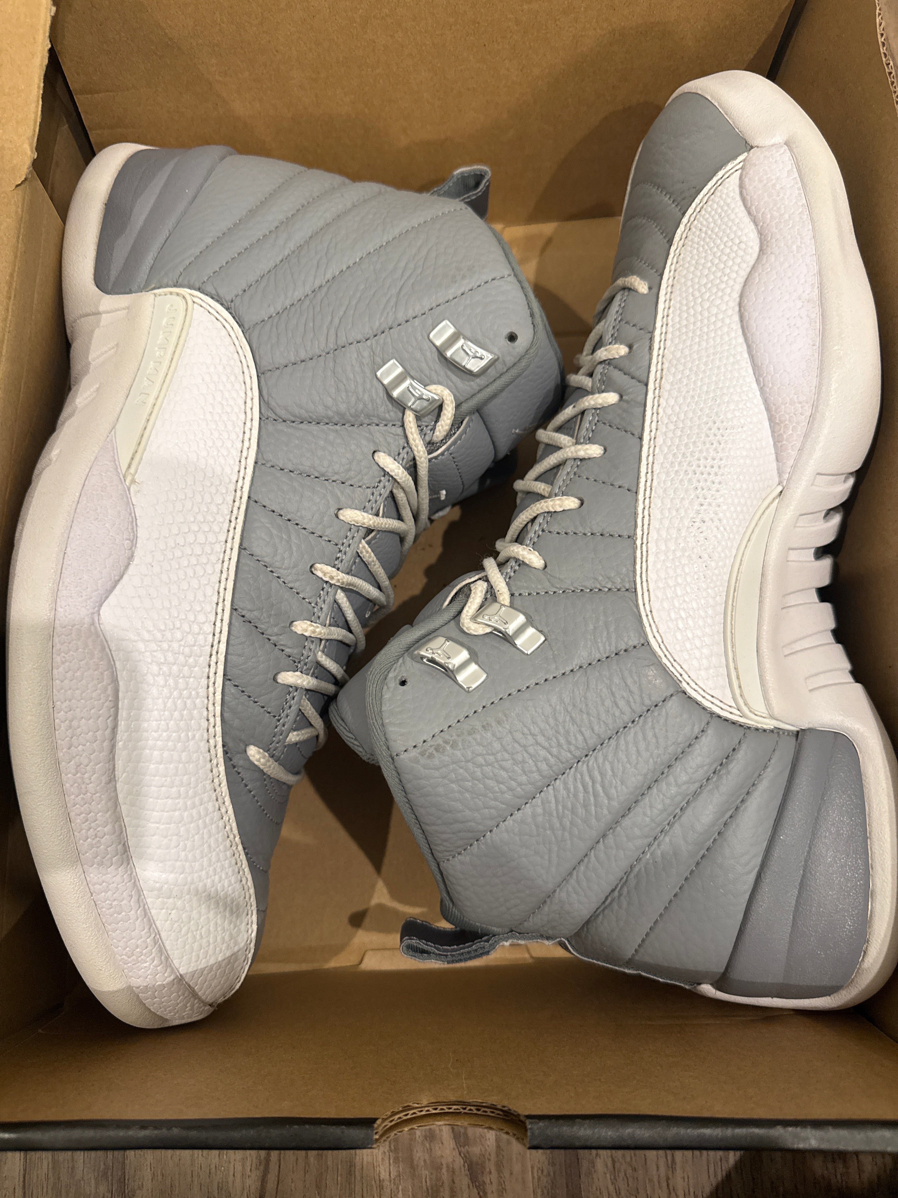 Jordan 12 Retro